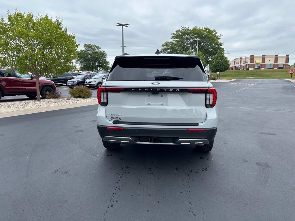 New 2027 Ford Explorer Active w/ Active Comfort Package AWD/4WD image 7