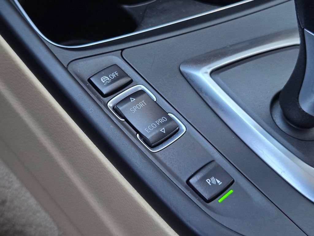 Used 2015 BMW 328i Sedan RWD image 20