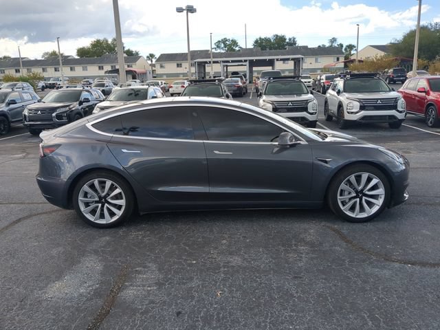 Used 2018 Tesla Model 3 Long Range RWD image 5
