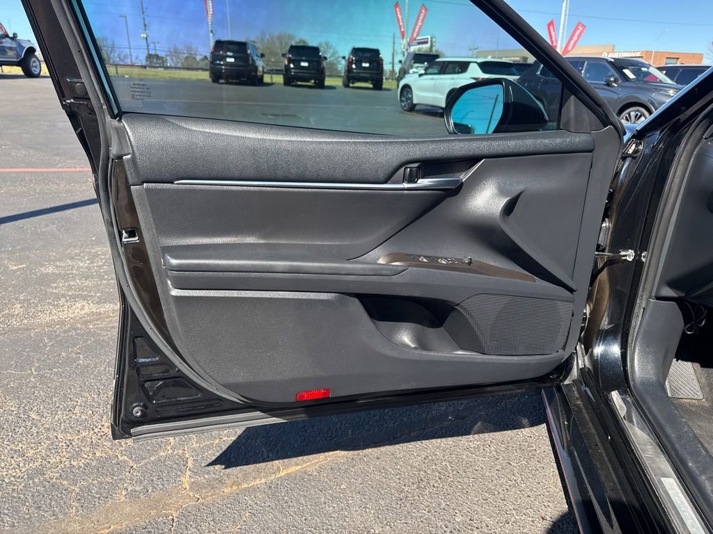 Used 2021 Toyota Camry TRD image 11