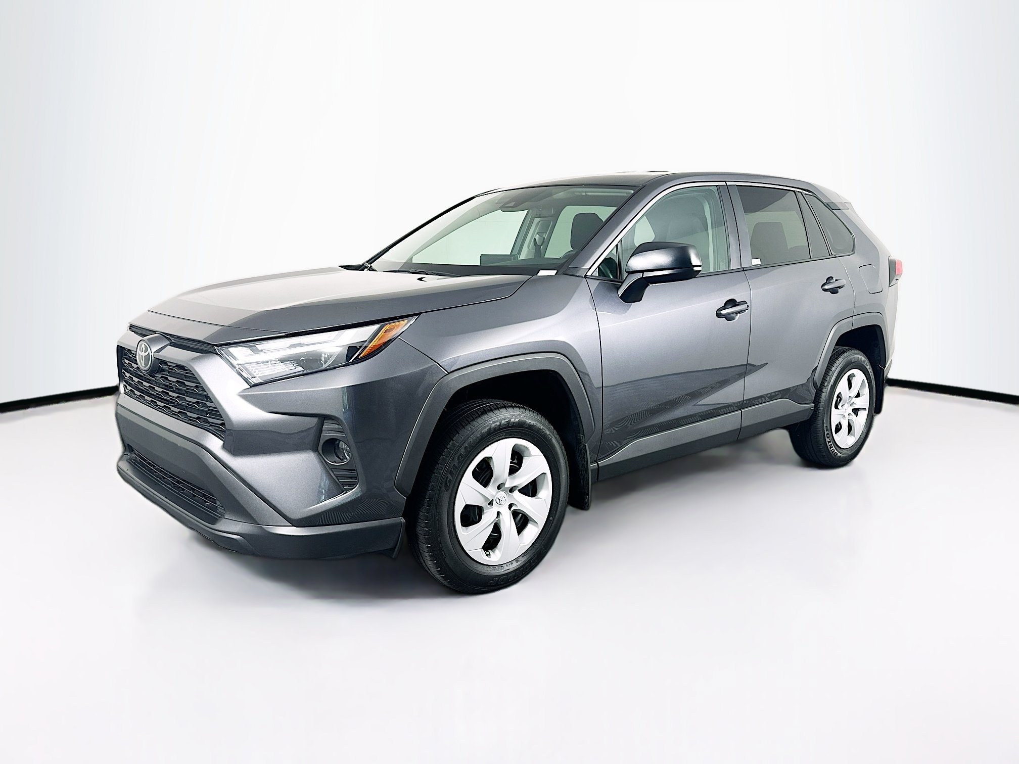 Used 2025 Toyota RAV4 LE FWD image 3