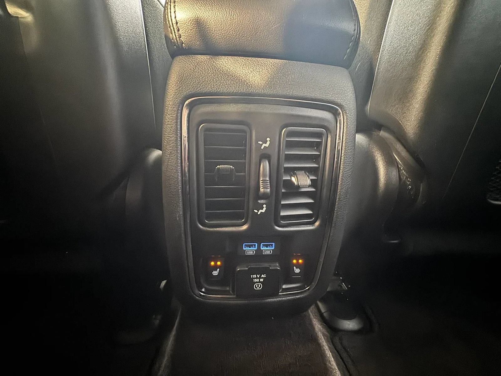 Used 2018 Jeep Grand Cherokee Limited AWD/4WD image 18