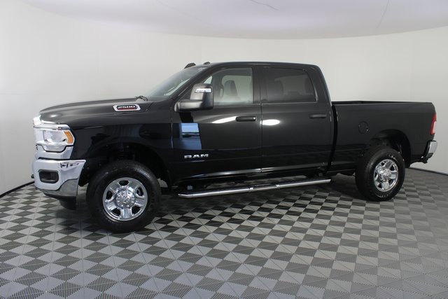 Used 2024 RAM 2500 Big Horn w/ Bed Utility Group image 2