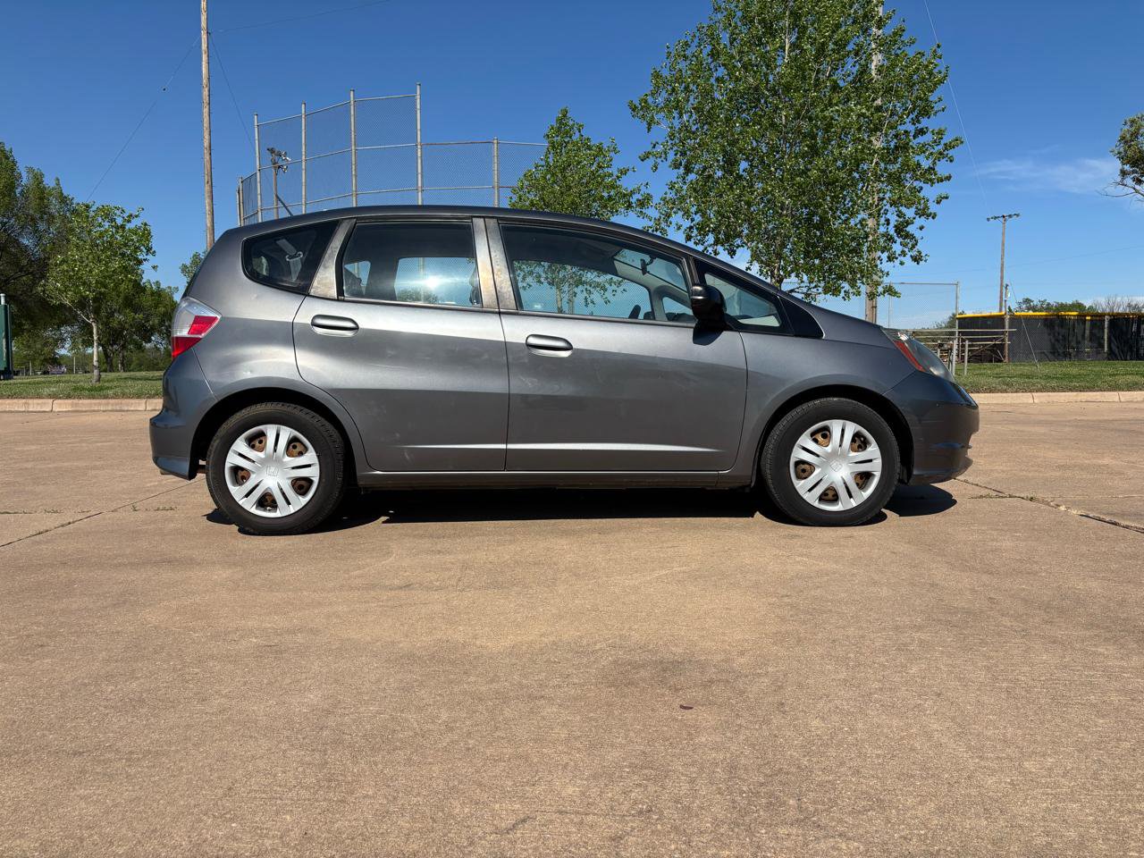 Used 2011 Honda Fit image 21