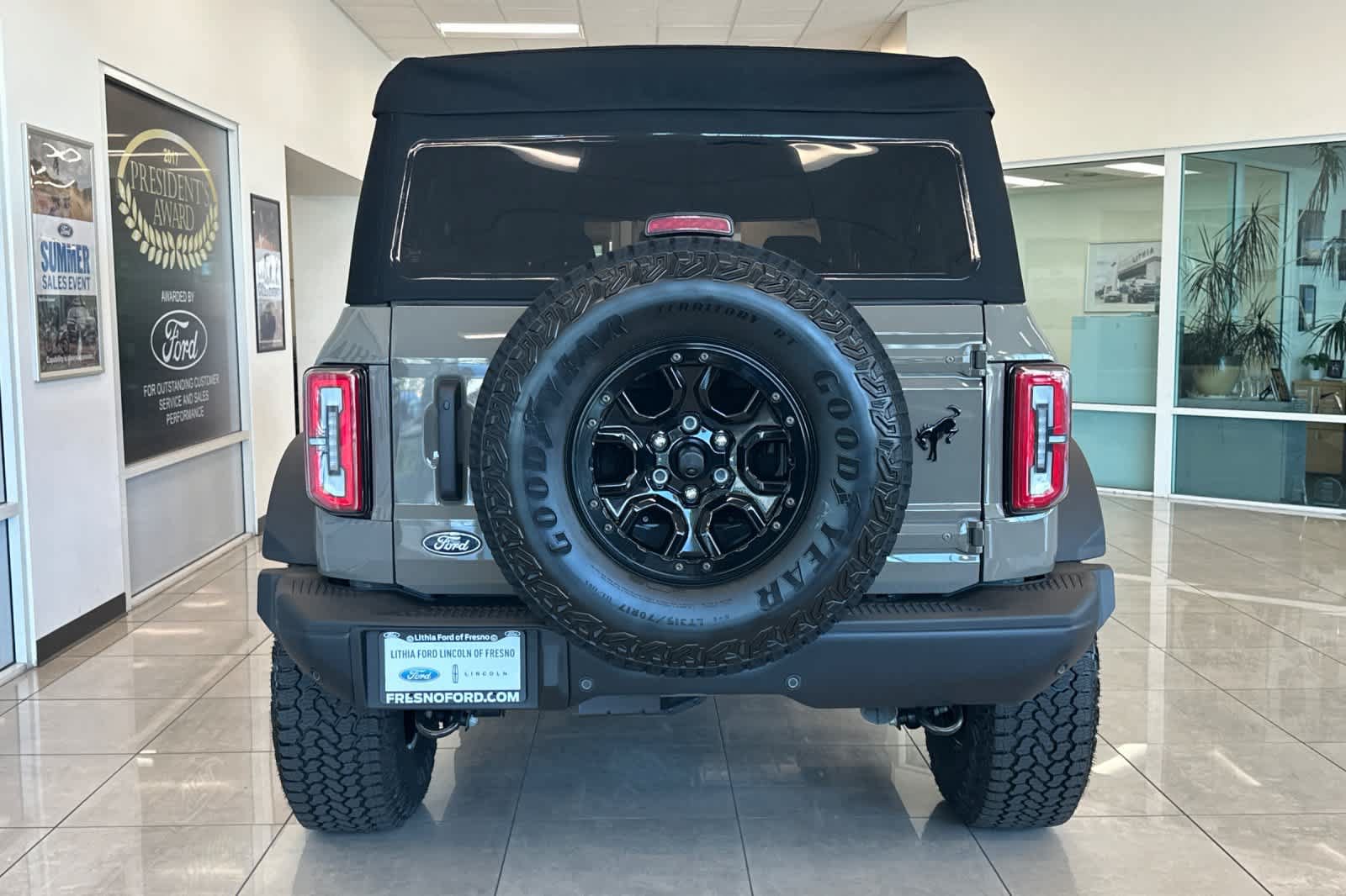 New 2026 Ford Bronco Badlands w/ Wildtrak Package AWD/4WD image 7