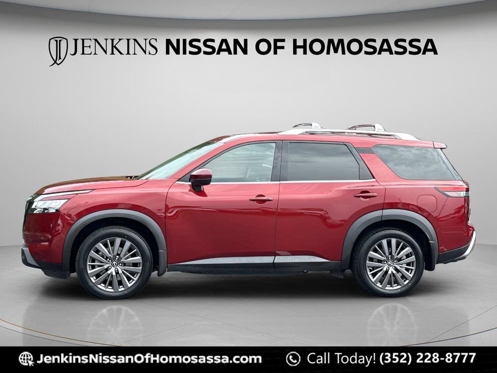 Certified 2023 Nissan Pathfinder SL w/ SL Premium Package FWD image 9