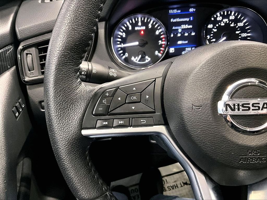 Used 2020 Nissan Rogue SL w/ Premium Package image 18