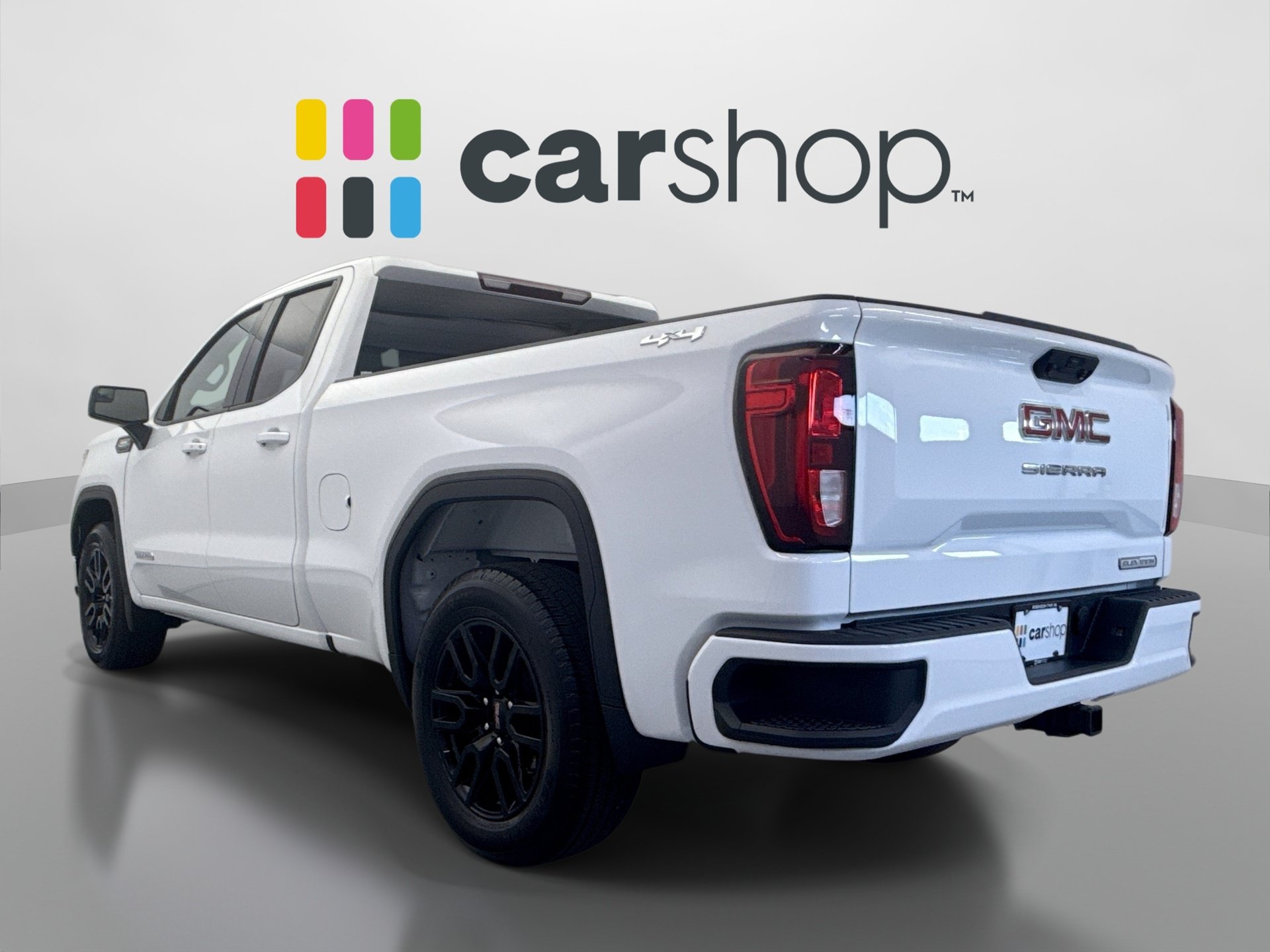 Used 2025 GMC Sierra 1500 Elevation AWD/4WD image 3