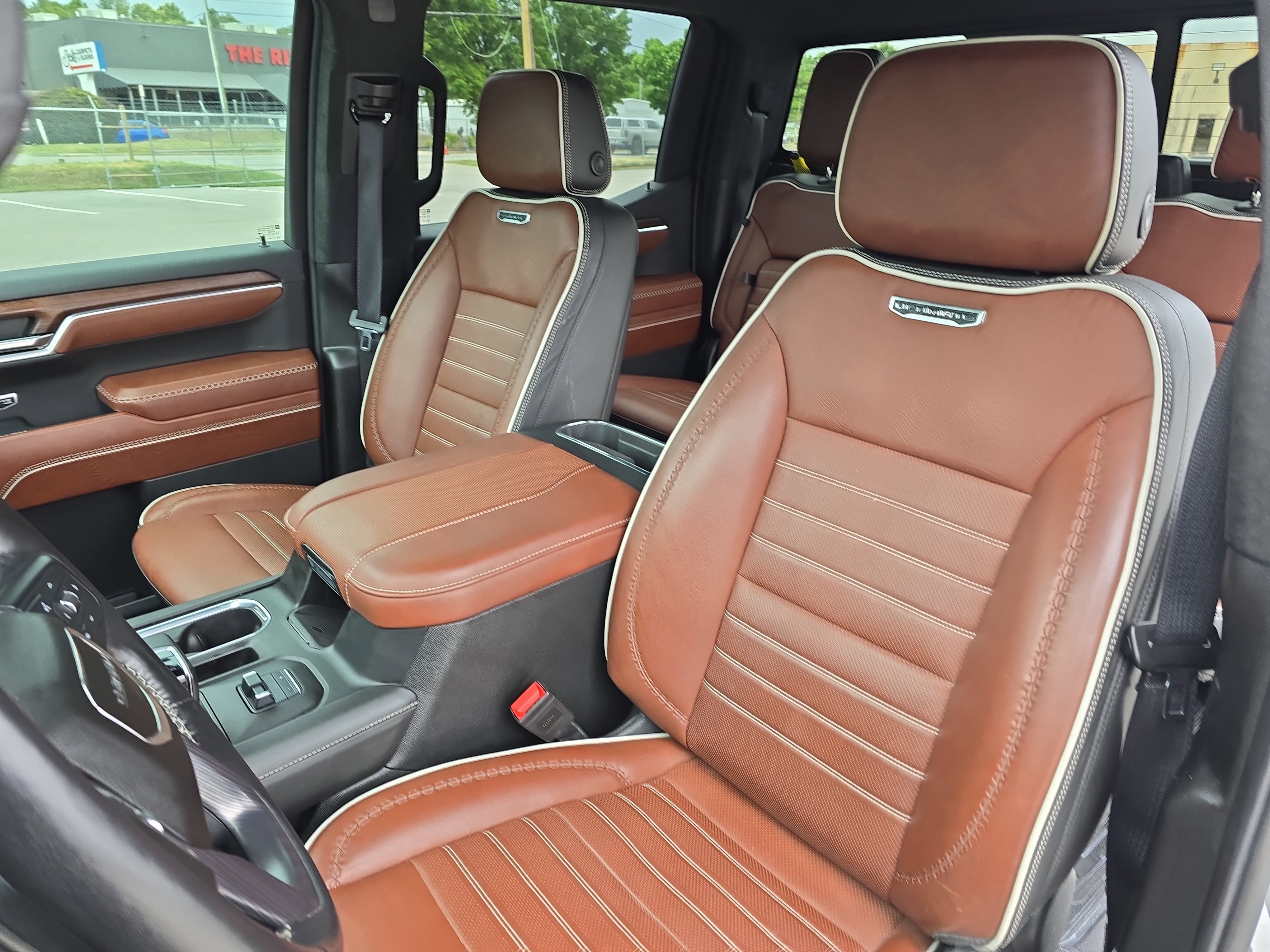 Used 2023 GMC Sierra 1500 Denali Ultimate AWD/4WD image 14
