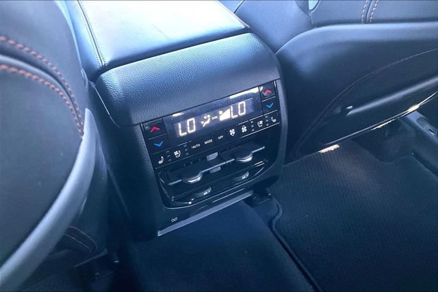 Used 2024 Jeep Grand Cherokee Summit AWD/4WD image 34