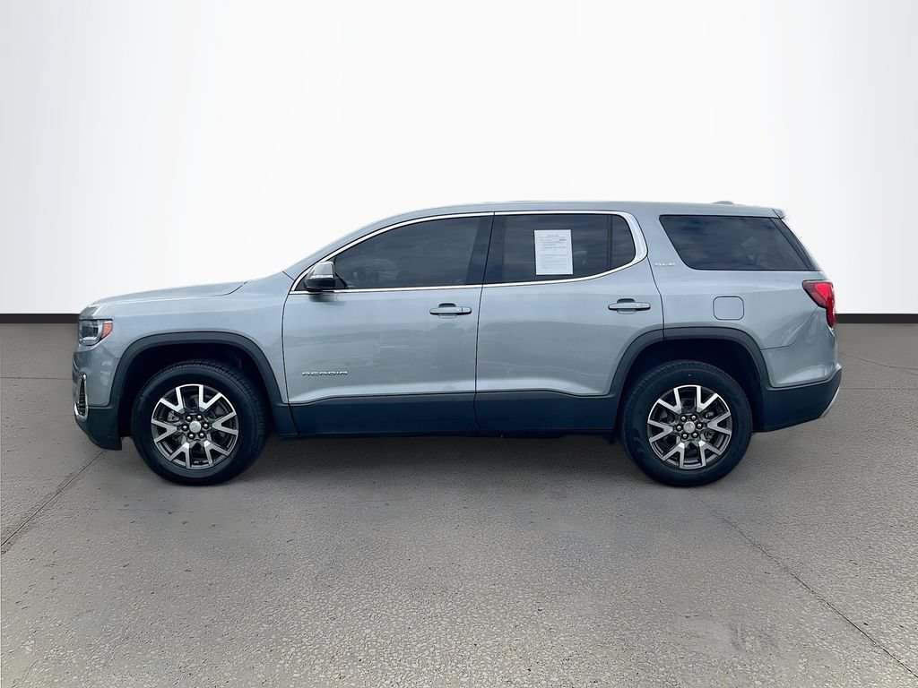 Used 2023 GMC Acadia SLE FWD image 4