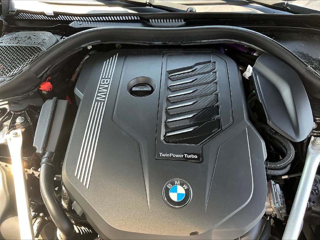 Used 2023 BMW 540i xDrive w/ M Sport Package AWD/4WD image 31