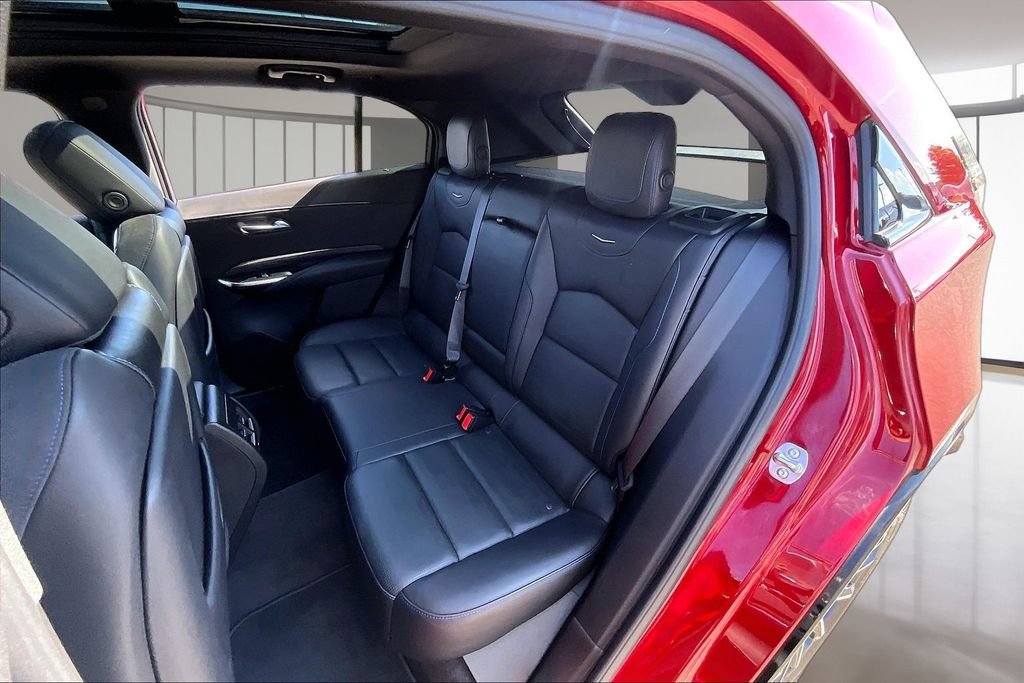Used 2024 Cadillac XT4 Sport FWD image 28
