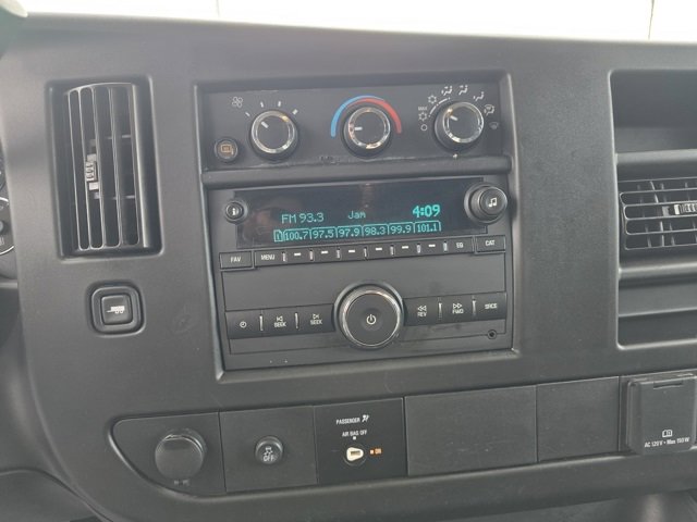 Used 2023 Chevrolet Express 2500 w/ Driver Convenience Package image 28