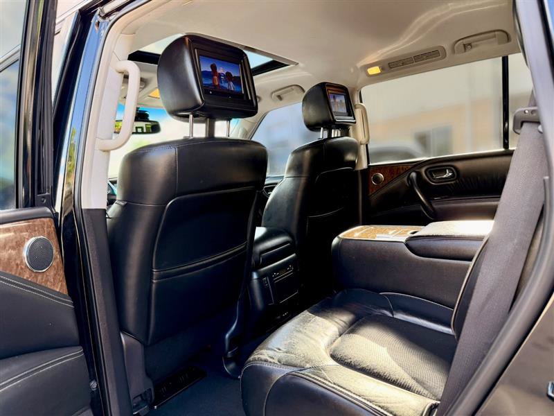Used 2016 INFINITI QX80 2WD w/ 22" Wheel Package image 7