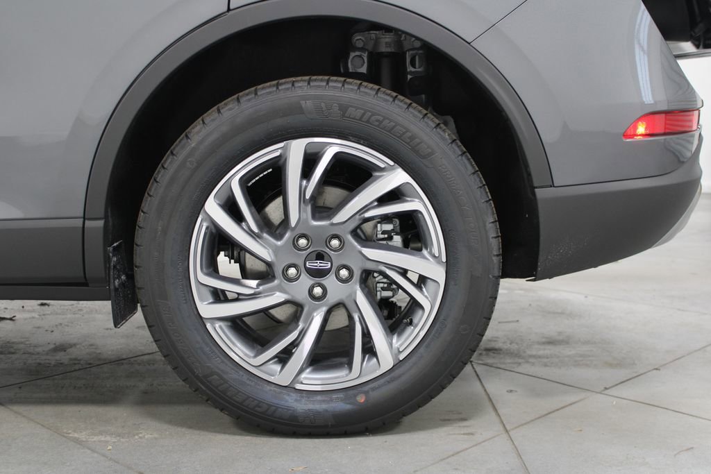 New 2026 Lincoln Corsair Premiere image 17