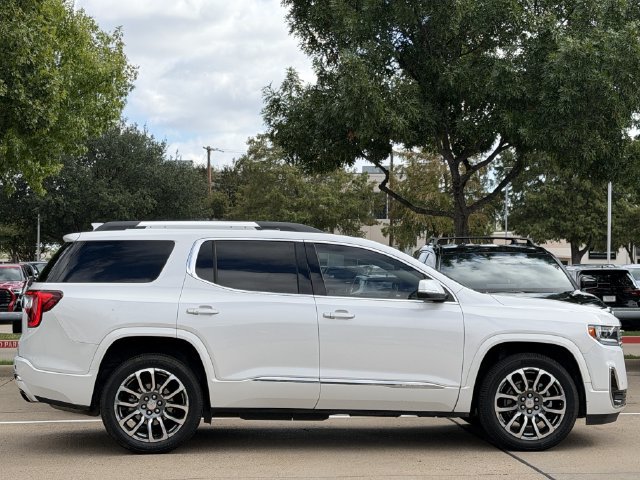 Used 2020 GMC Acadia Denali w/ Denali Ultimate Package AWD/4WD image 3