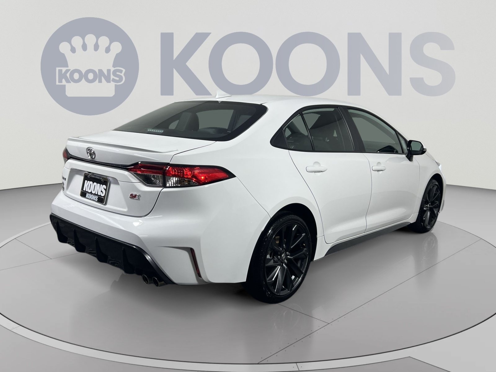 Used 2026 Toyota Corolla SE FWD image 7