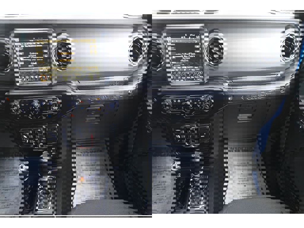 Used 2023 Jeep Wrangler Willys 4xe w/ Cold Weather Group image 18