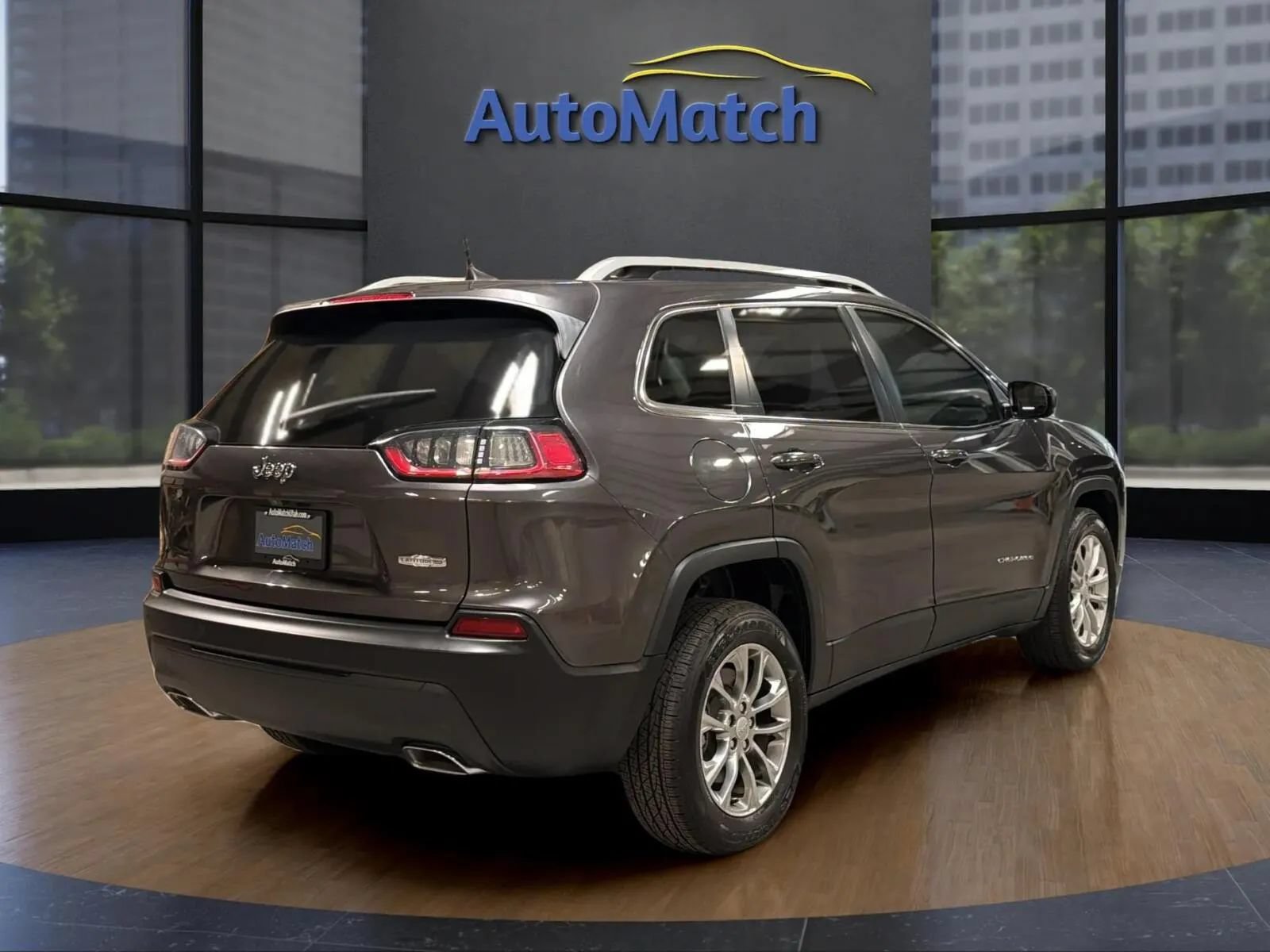 Used 2021 Jeep Cherokee Latitude Lux FWD image 11