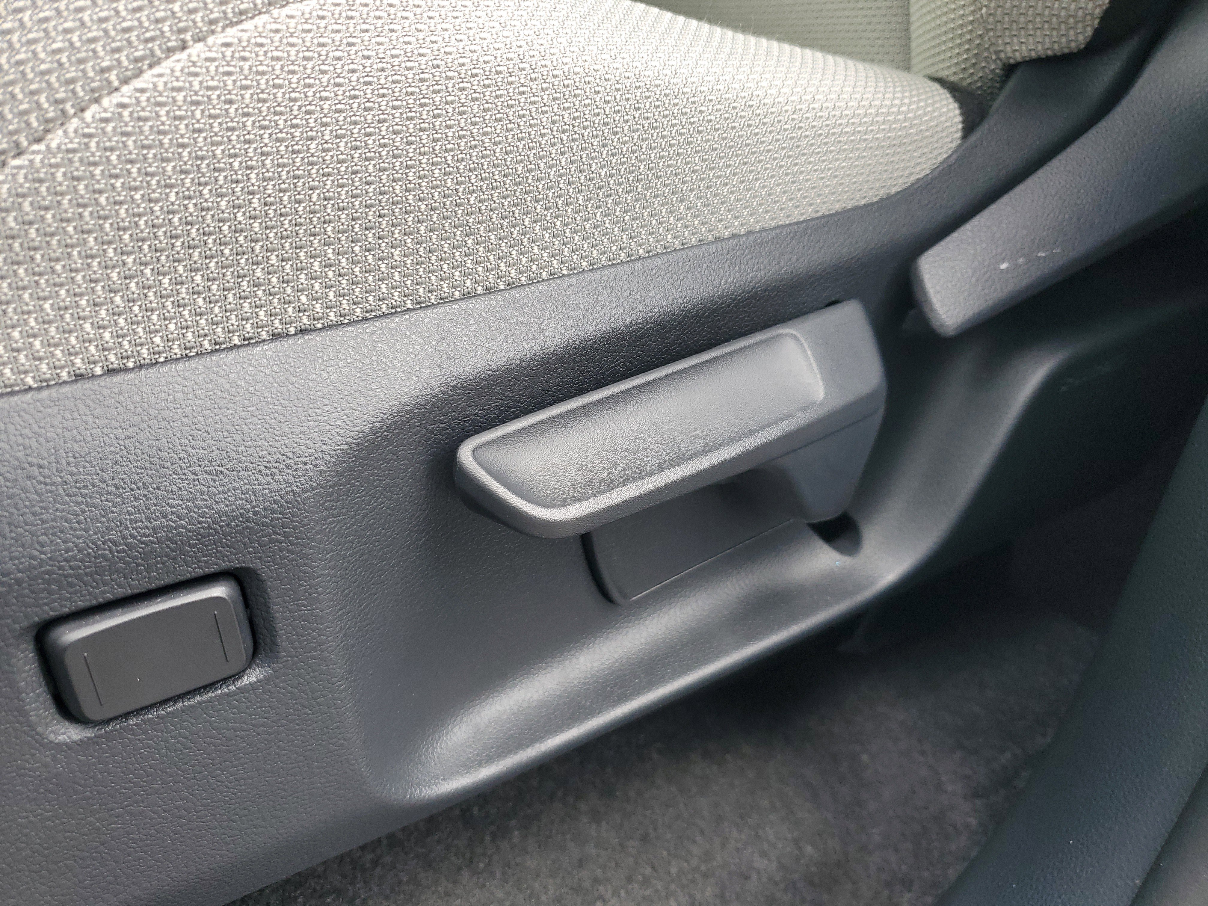 Used 2025 Toyota 4Runner SR5 image 10