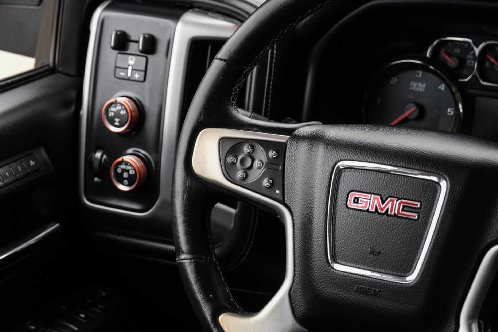 Used 2015 GMC Sierra 1500 SLT w/ SLT Crew Cab Value Package AWD/4WD image 14
