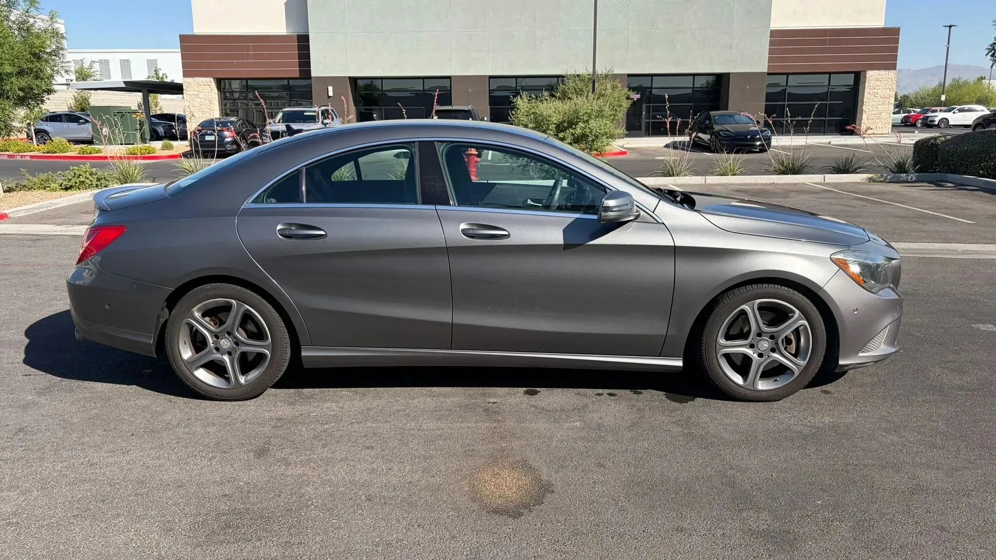 Used 2014 Mercedes-Benz CLA 250 image 6
