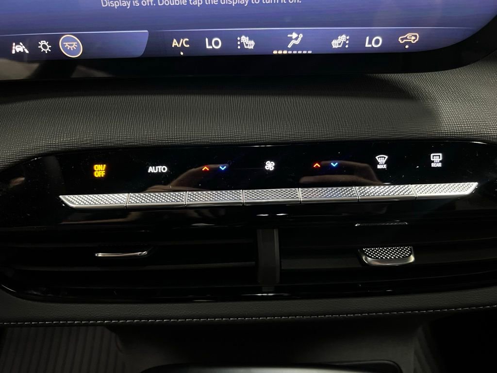 New 2026 Buick Enclave Sport Touring w/ Power Package image 24