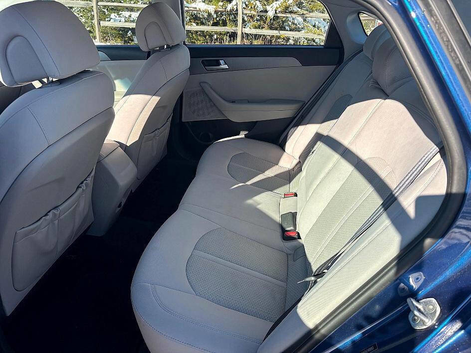 Used 2016 Hyundai Sonata SE image 15