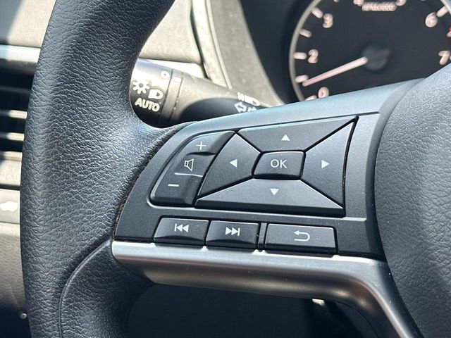 Used 2022 Nissan Altima 2.5 SV image 22