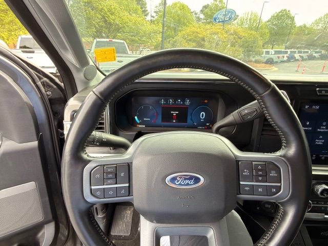 Used 2023 Ford F350 Lariat image 4