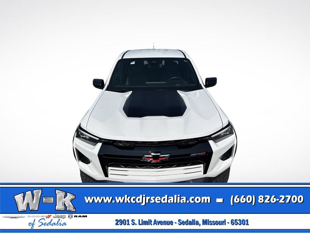 Used 2024 Chevrolet Colorado ZR2 AWD/4WD image 18