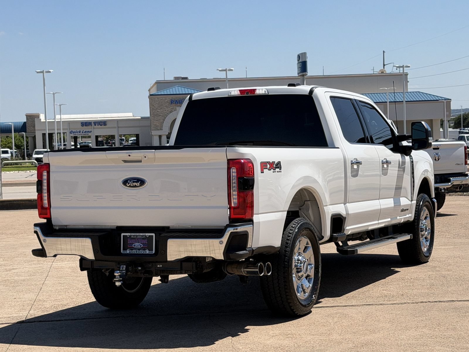 Used 2025 Ford F250 Lariat w/ Chrome Package AWD/4WD image 4