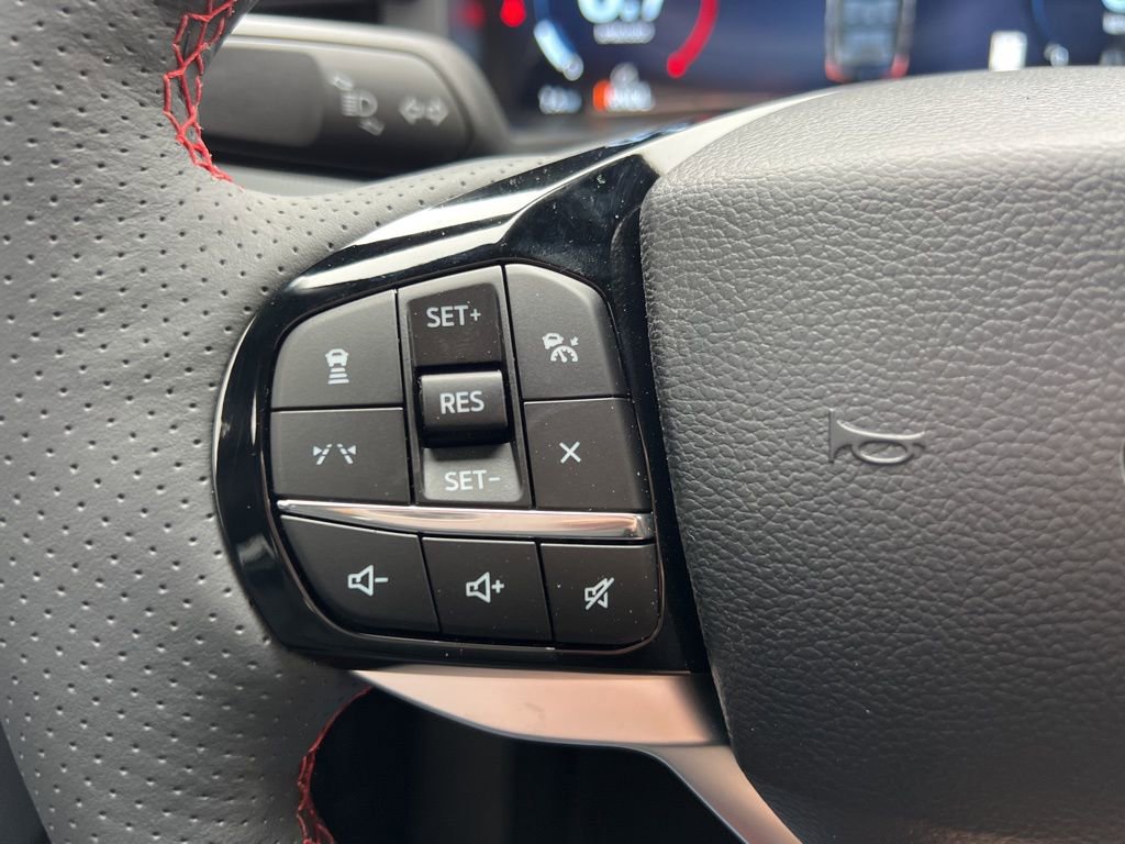 New 2026 Ford Explorer ST-Line w/ Premium Package image 17