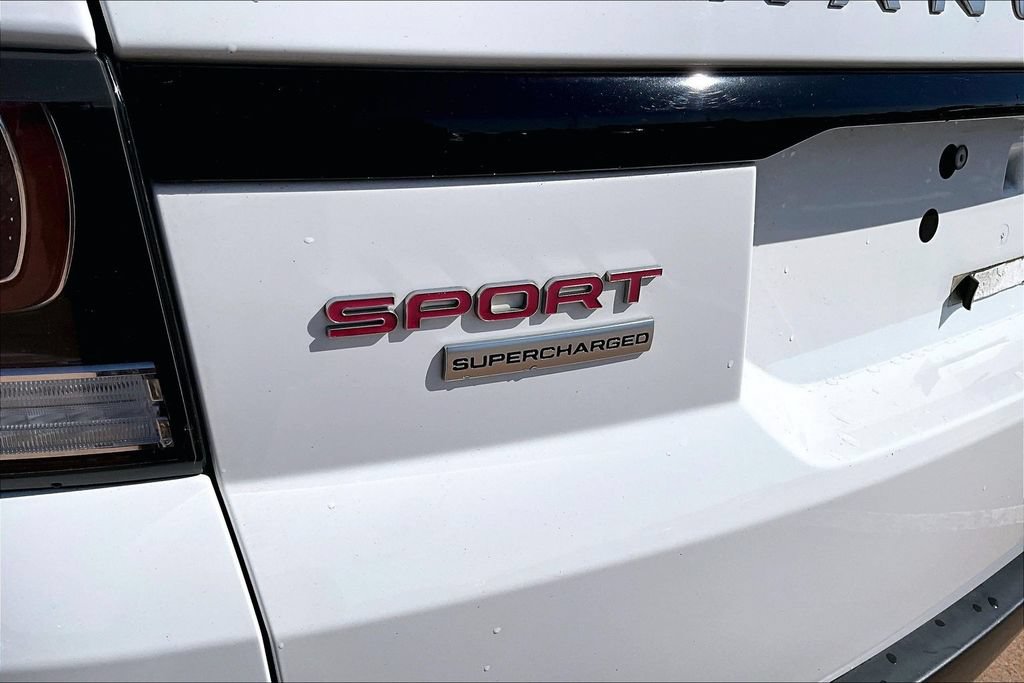 Used 2016 Land Rover Range Rover Sport Supercharged AWD/4WD image 30