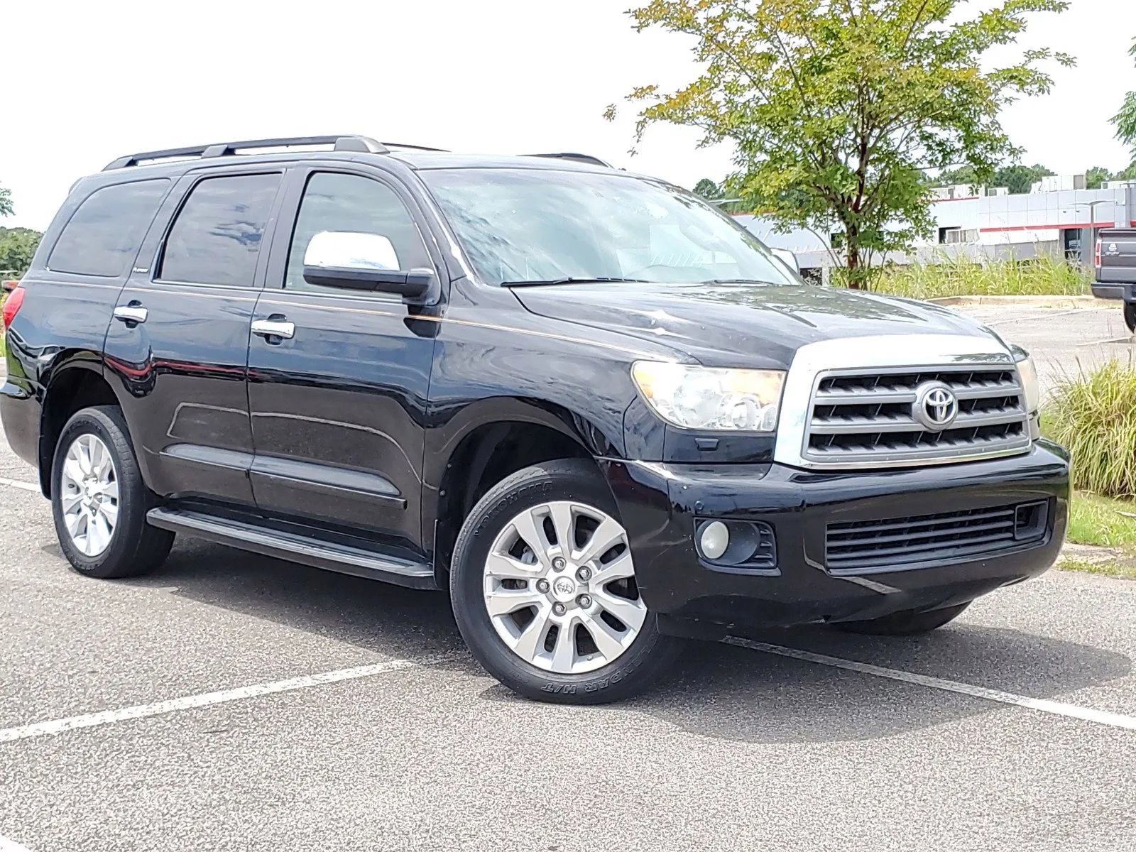 Used 2008 Toyota Sequoia Platinum RWD image 2