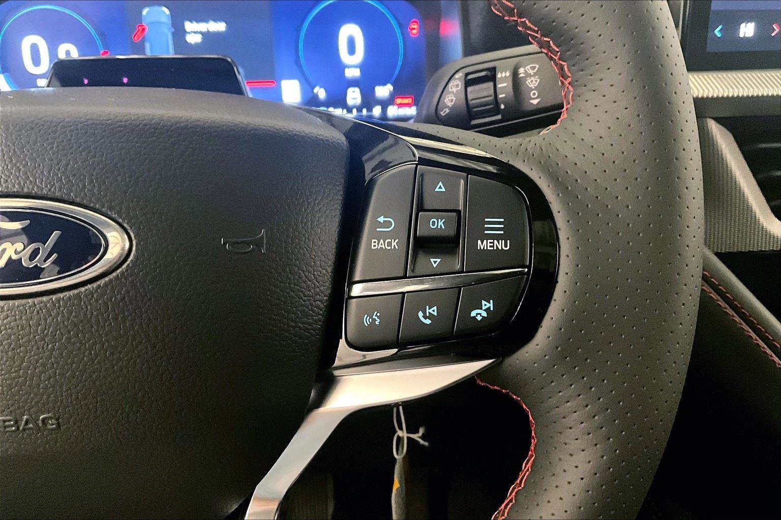 New 2025 Ford Explorer ST-Line w/ Premium Package image 18