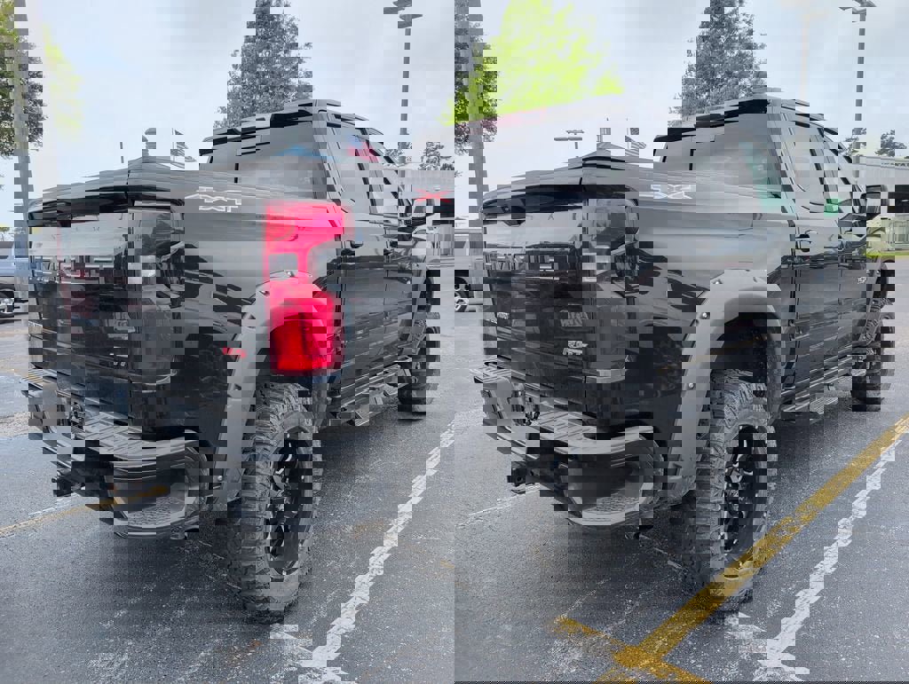 Used 2020 Chevrolet Silverado 1500 RST w/ Texas Edition image 3