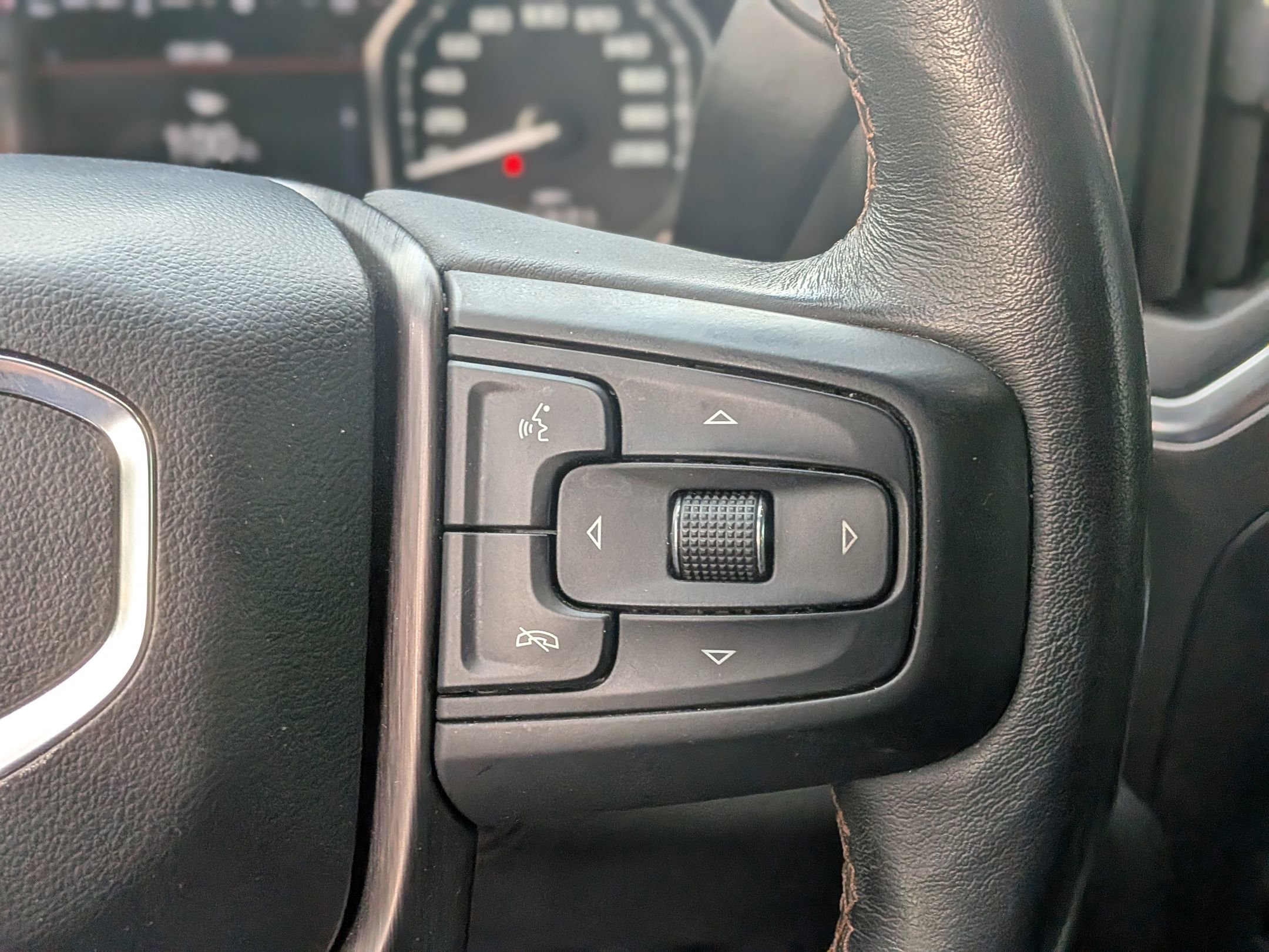 Used 2019 GMC Sierra 1500 AT4 w/ AT4 Premium Package AWD/4WD image 23