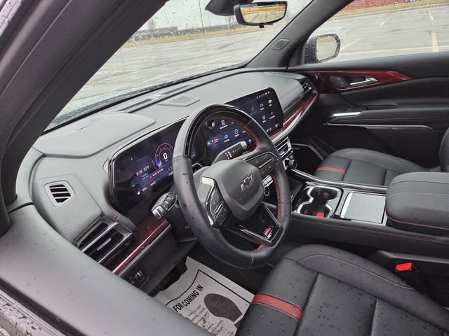 Used 2024 Chevrolet Traverse RS w/ LPO, Floor Liner Package AWD/4WD image 12