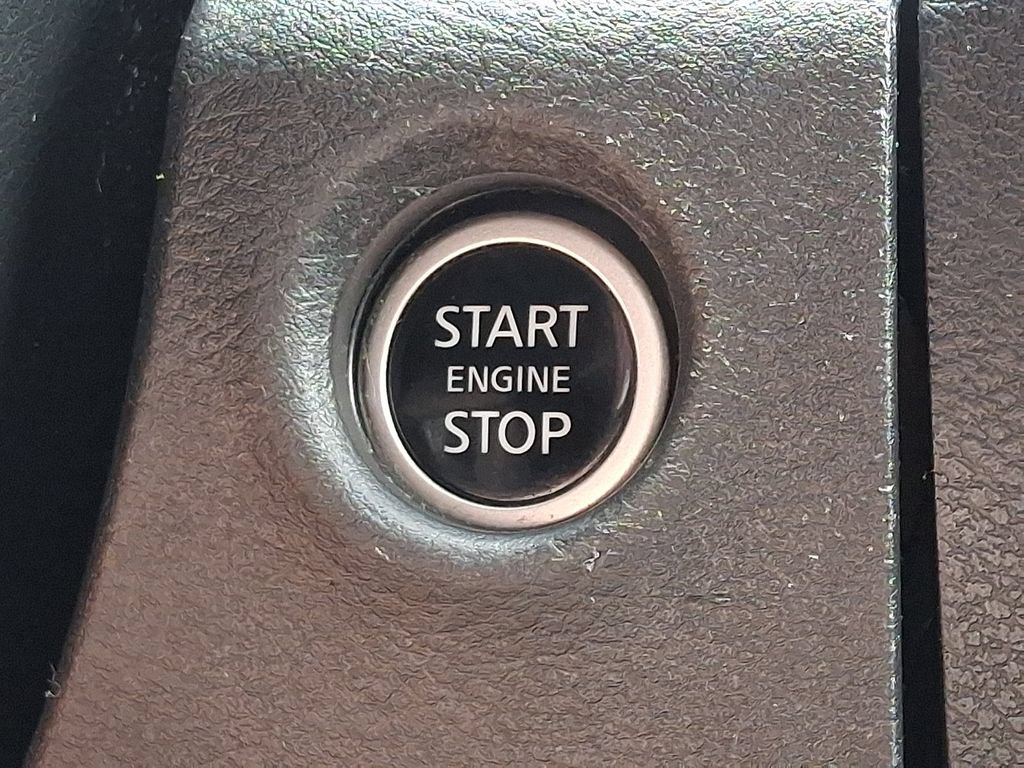 Used 2024 Nissan Frontier PRO-4X w/ Technology Package AWD/4WD image 23