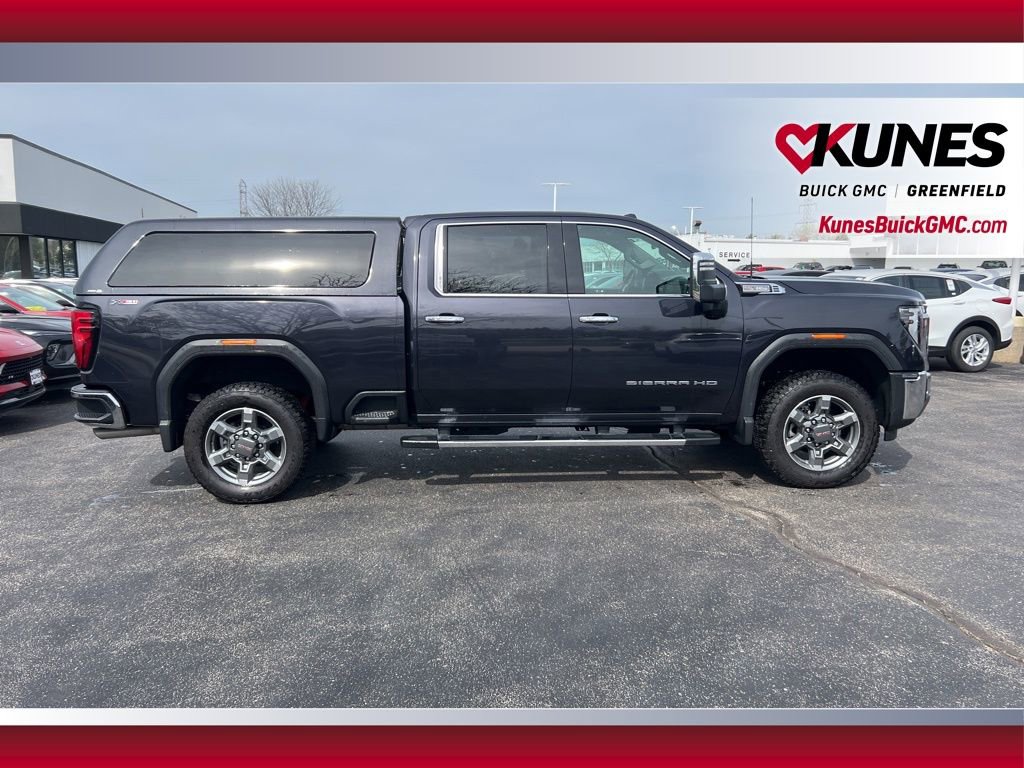 Used 2025 GMC Sierra 2500 SLT w/ SLT Premium Package AWD/4WD image 4