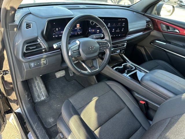 Used 2024 Chevrolet Traverse Z71 image 10