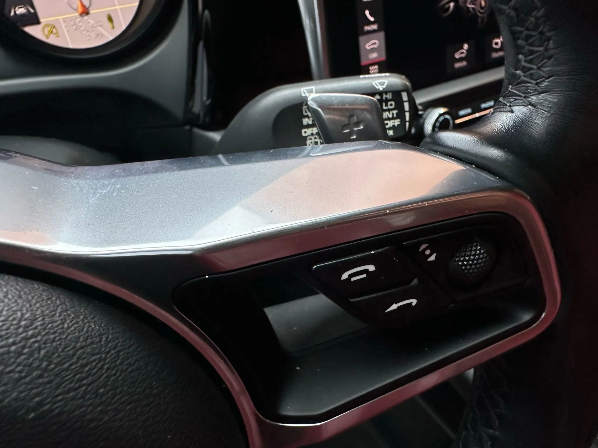 Used 2020 Porsche Macan S image 22