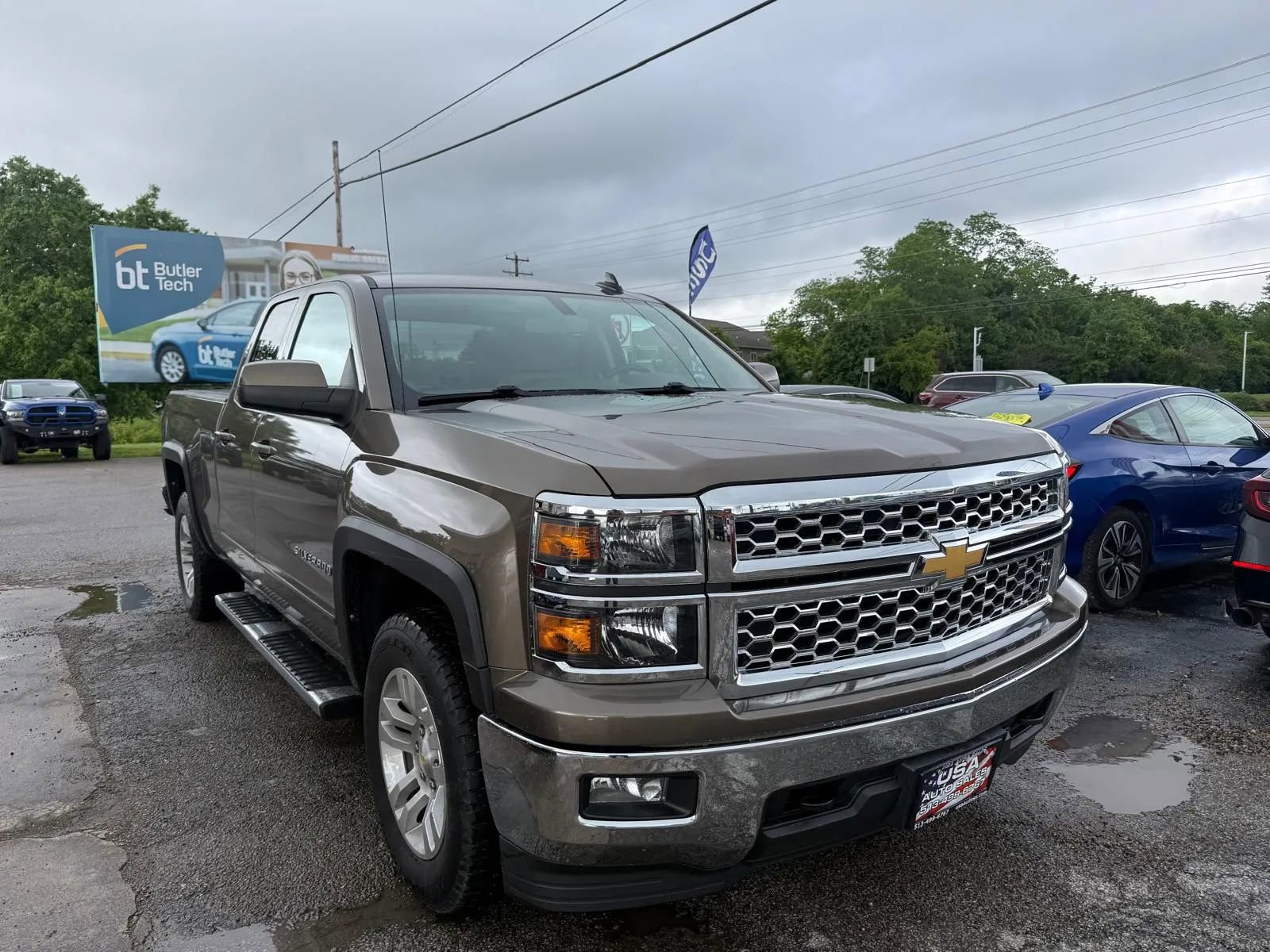 Used 2015 Chevrolet Silverado 1500 LT AWD/4WD image 8