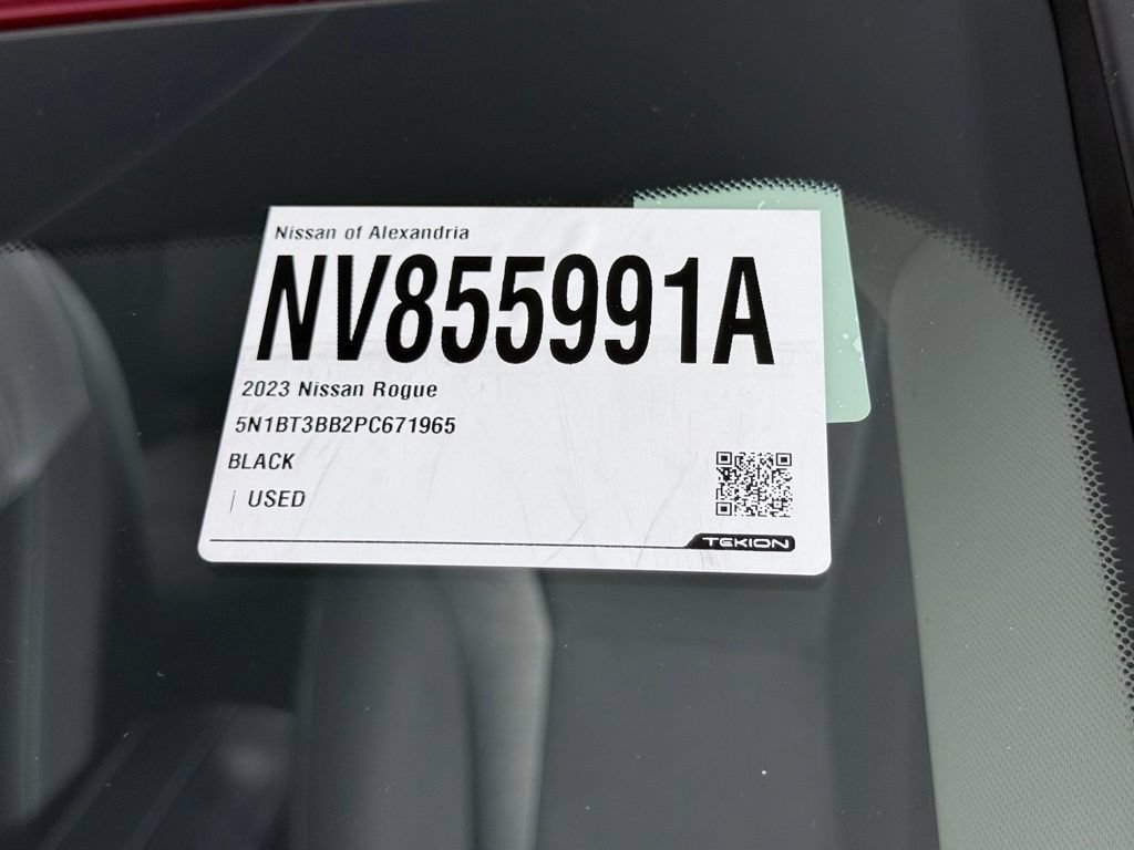 Certified 2023 Nissan Rogue SV AWD/4WD image 32
