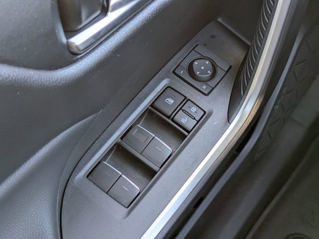 Used 2019 Toyota RAV4 XLE image 21