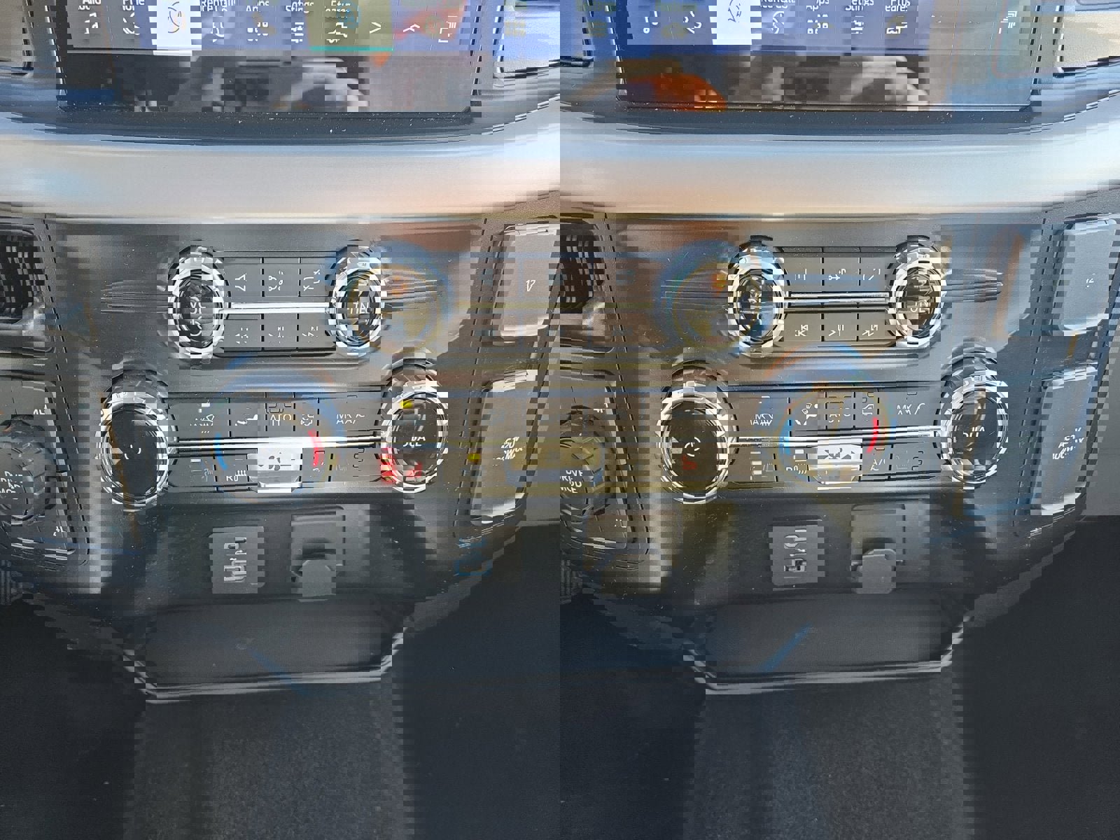 Used 2023 Ford F150 XLT w/ Equipment Group 302A High image 20