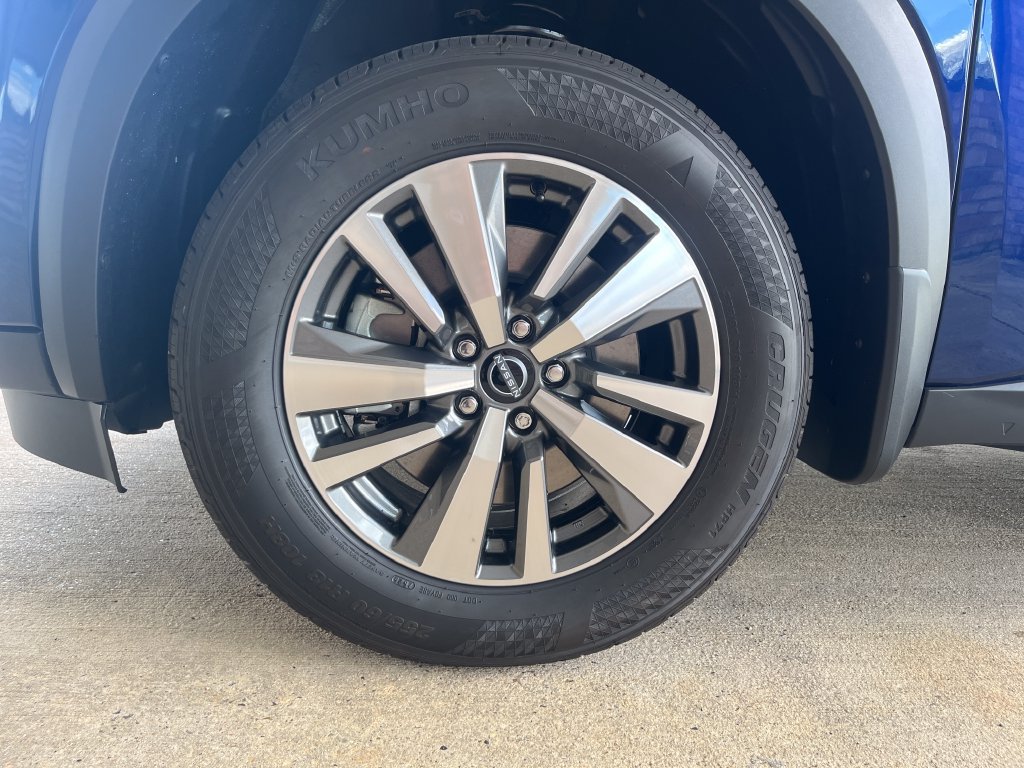 New 2026 Nissan Pathfinder SL FWD image 23