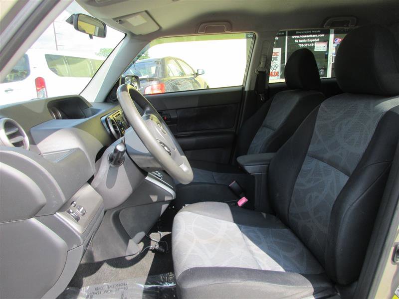 Used 2012 Scion xB image 18